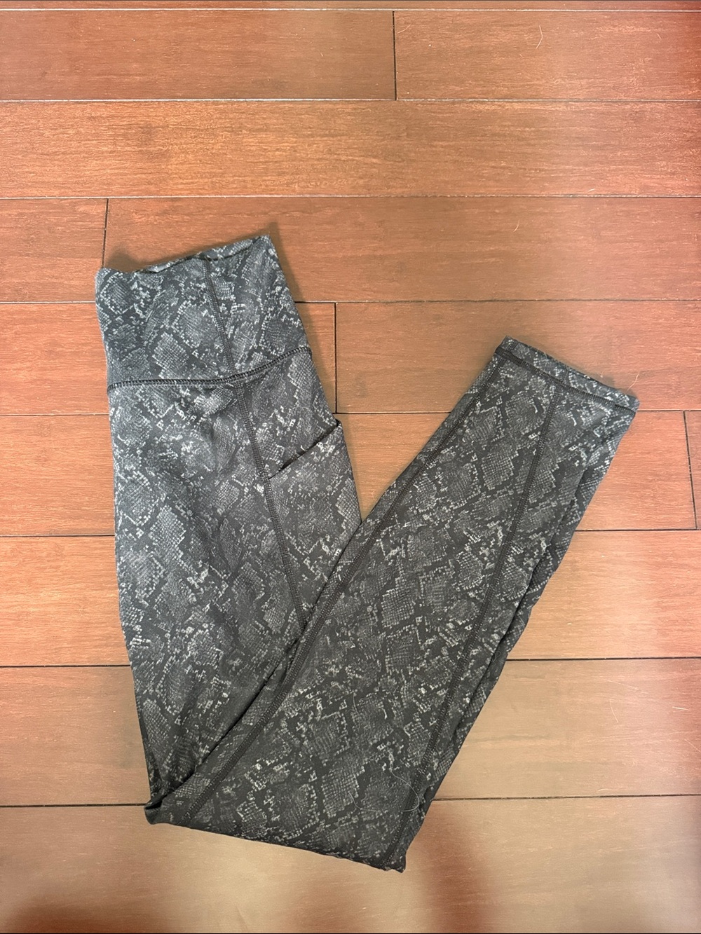 Fabletics PureLuxe Snake-Print Leggings - size small